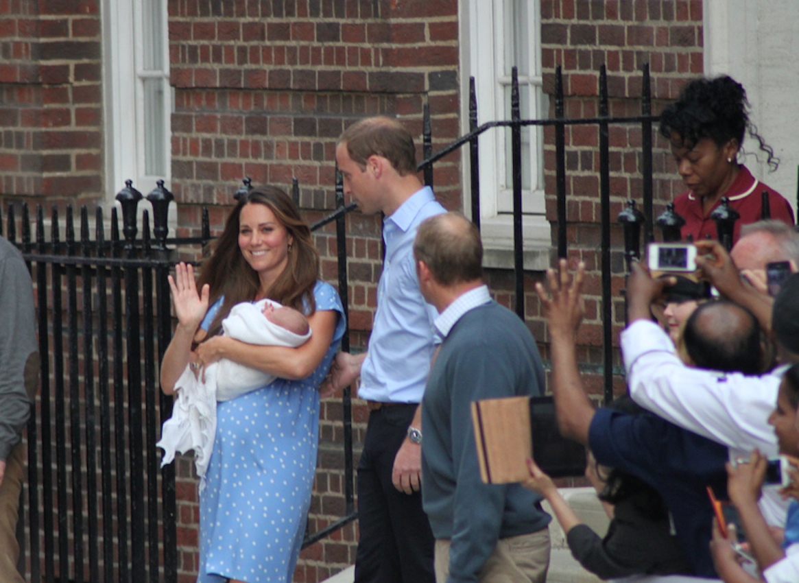 Kate Middleton et le prince William bientôt parents : quel sera le prénom du bébé ? 