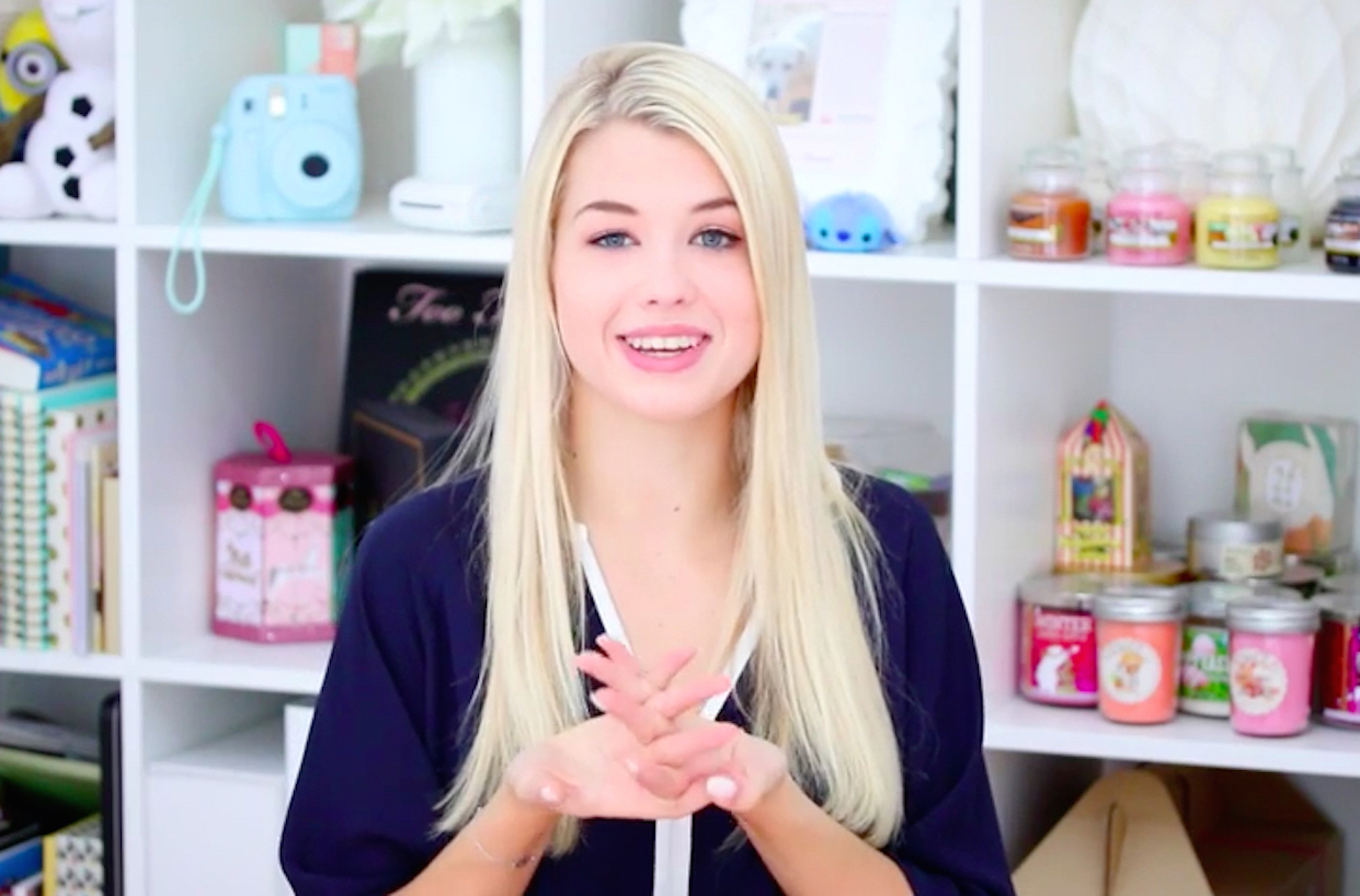 Qui est EnjoyPhoenix, la YouTubeuse star ?