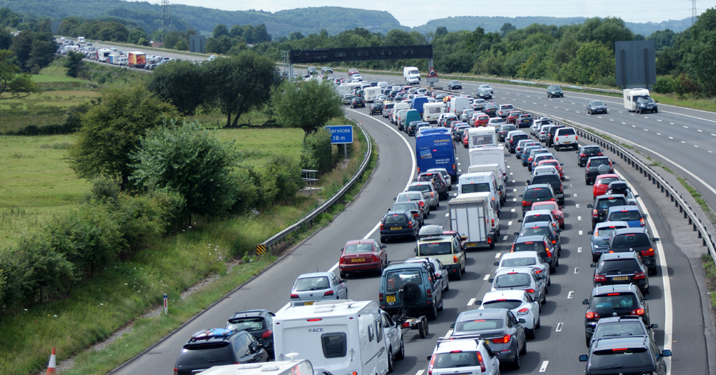 C'est l'heure des vacances...tout le monde en voiture !