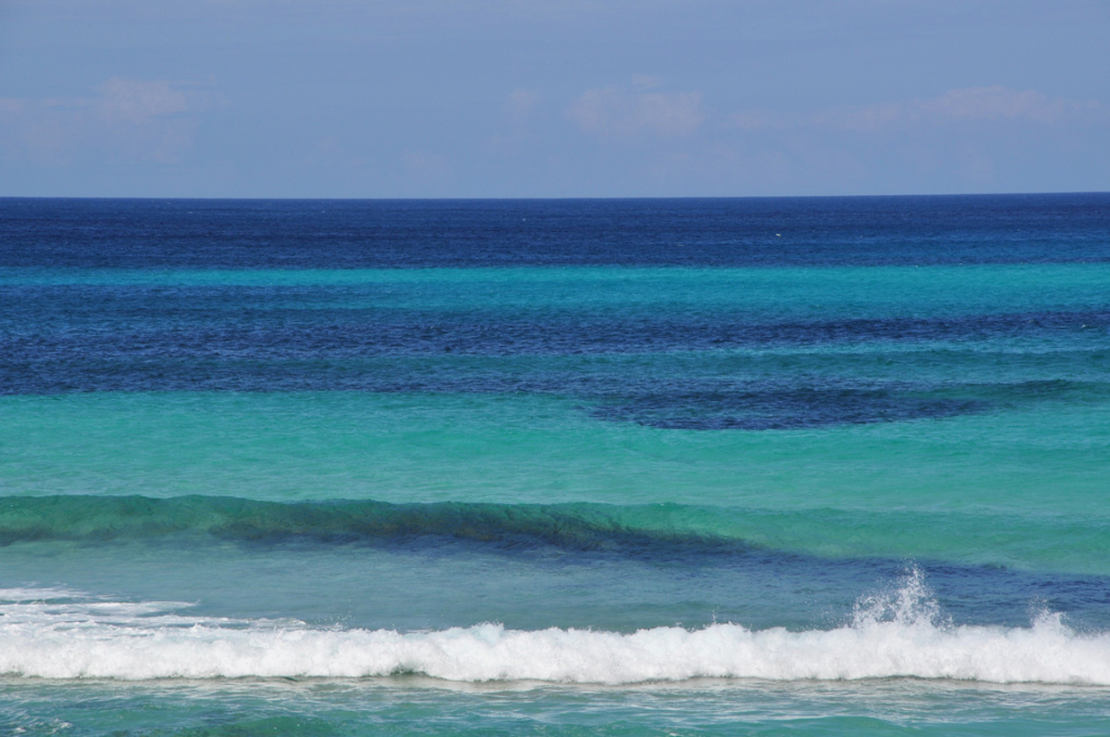 Pourquoi la mer est bleu turquoise ?