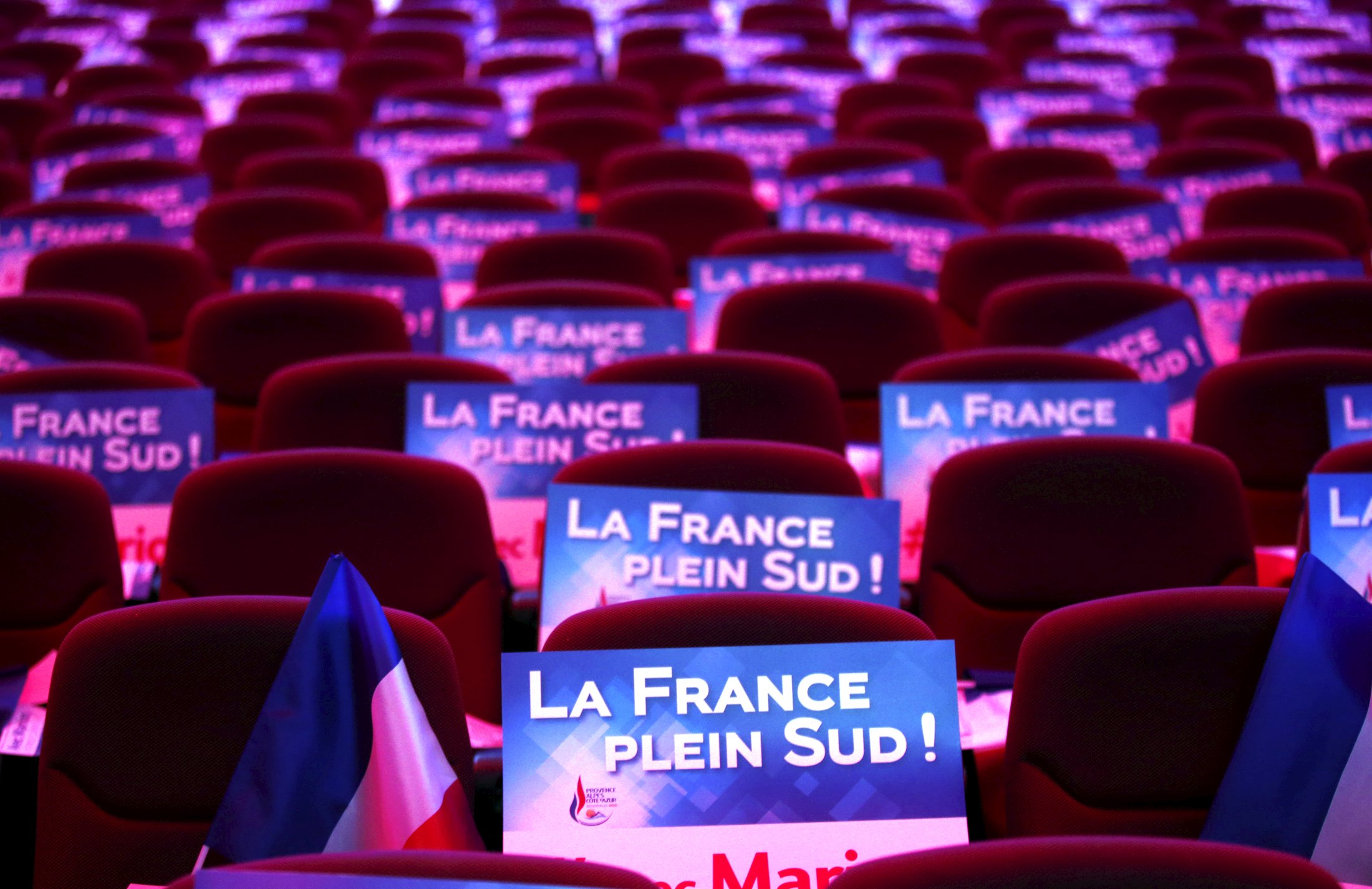 Le FN donné gagnant au second tour dans trois régions