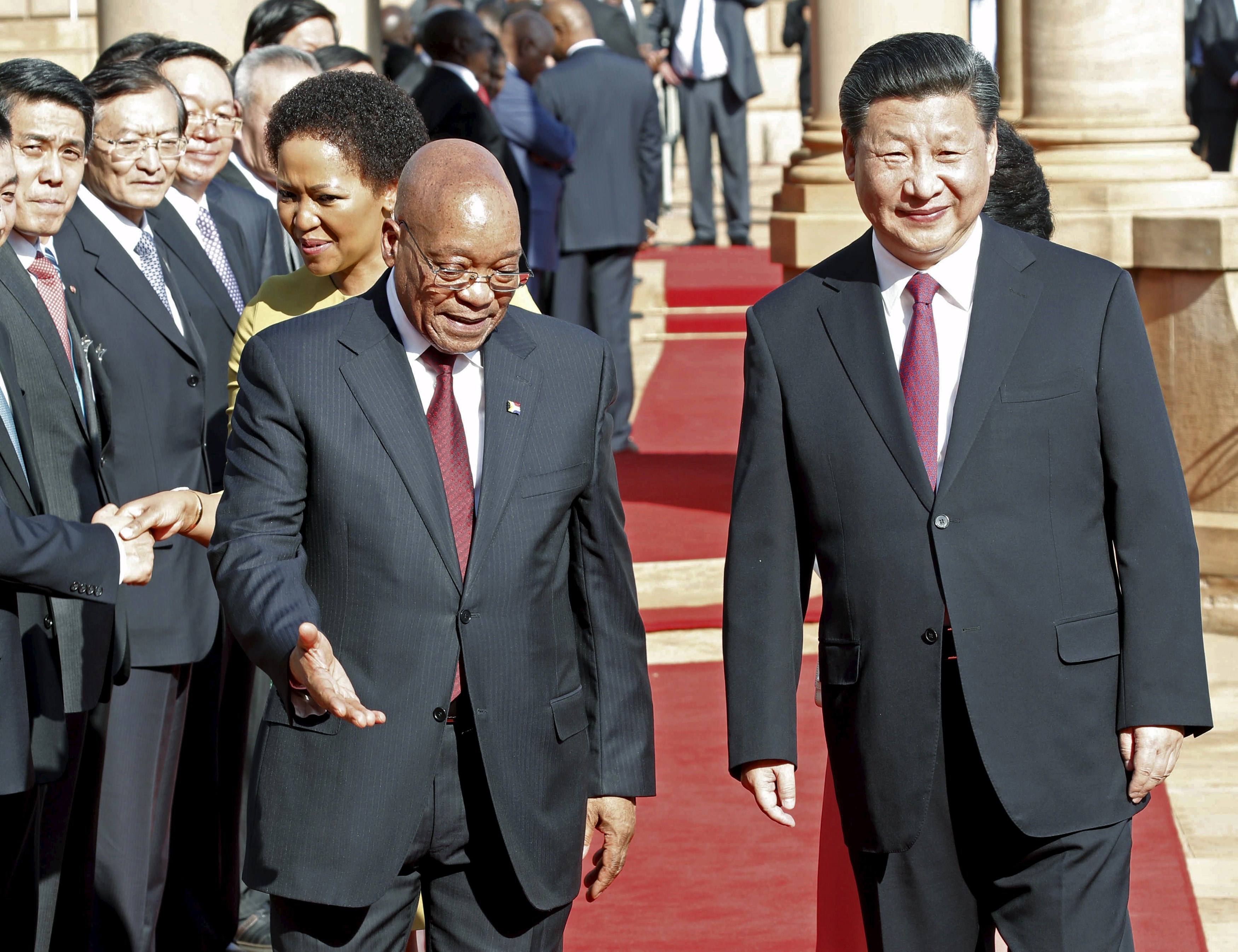 Xi Jinping promet 60 milliards de dollars pour aider l'Afrique