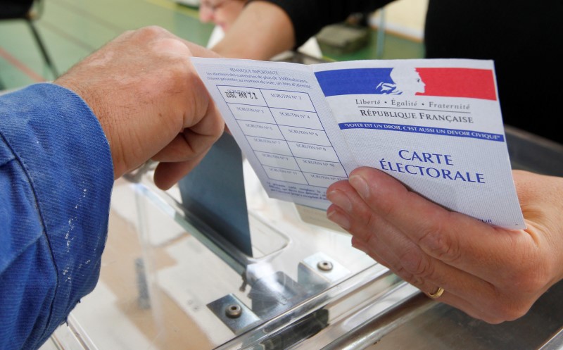 Les régionales, diagnostic post-attentats sous l'emprise du FN