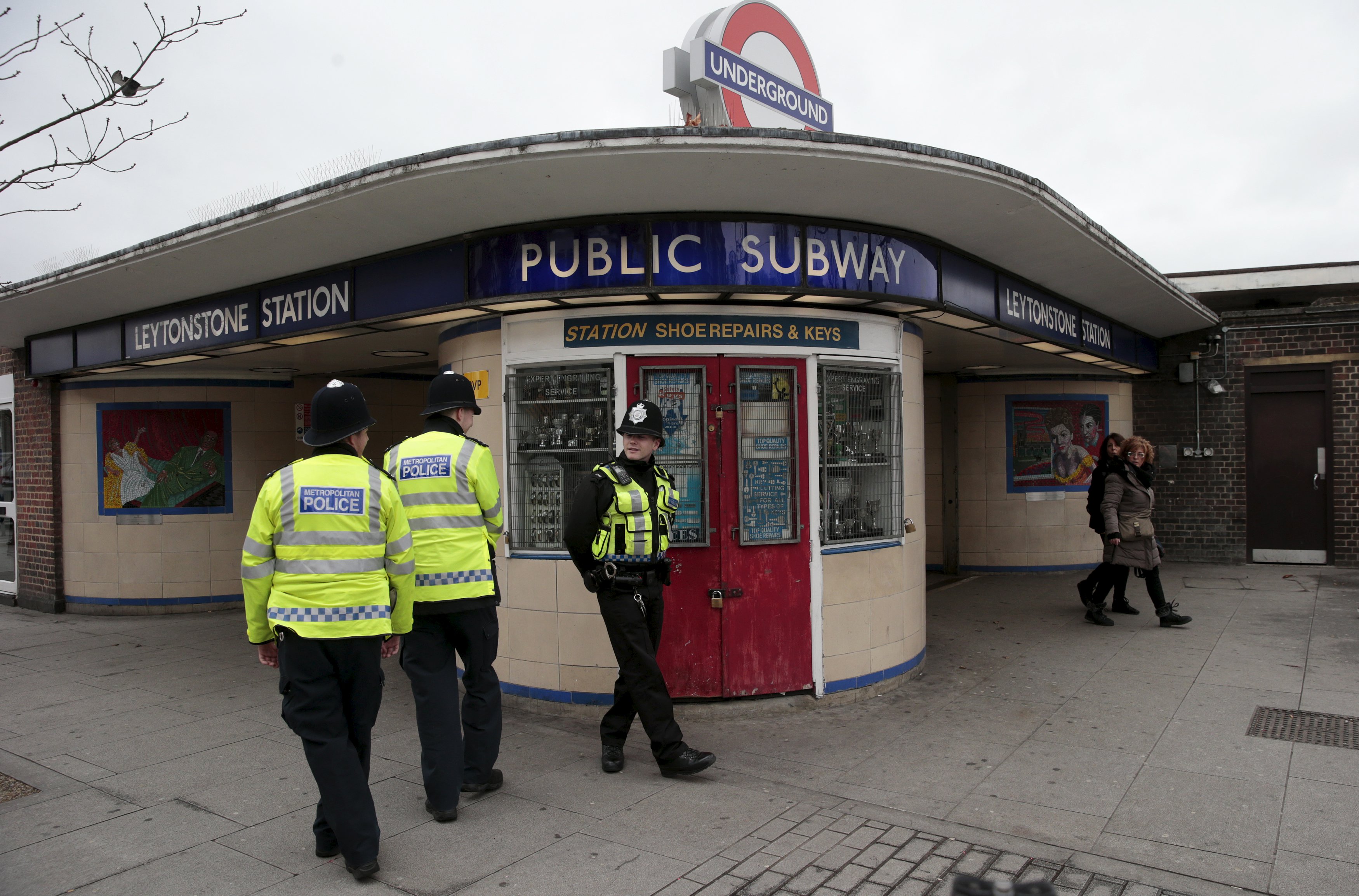 L'agresseur du métro londonien inculpé de tentative de meurtre