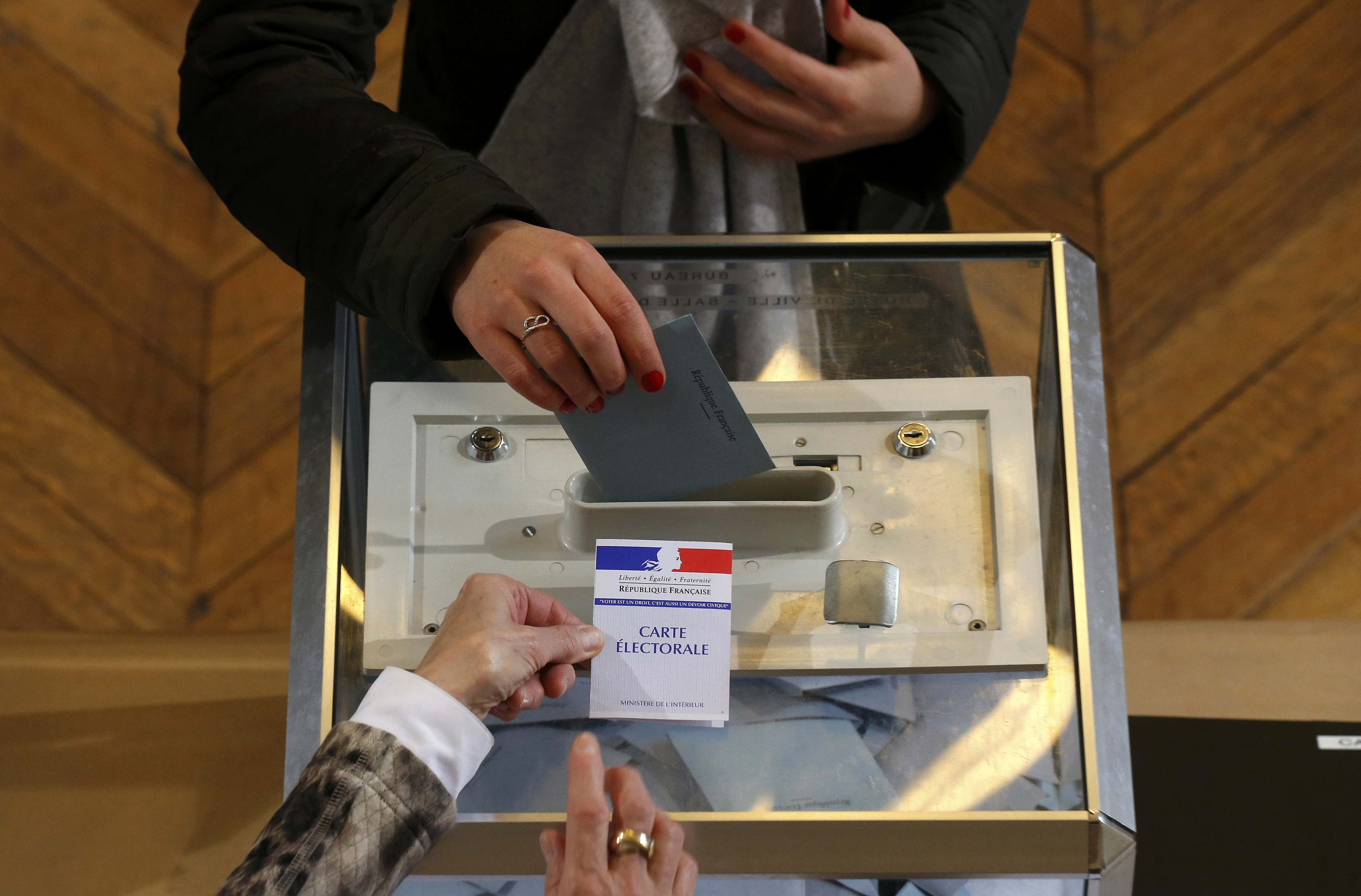 Le PS du Grand Est se maintient malgré les appels au retrait