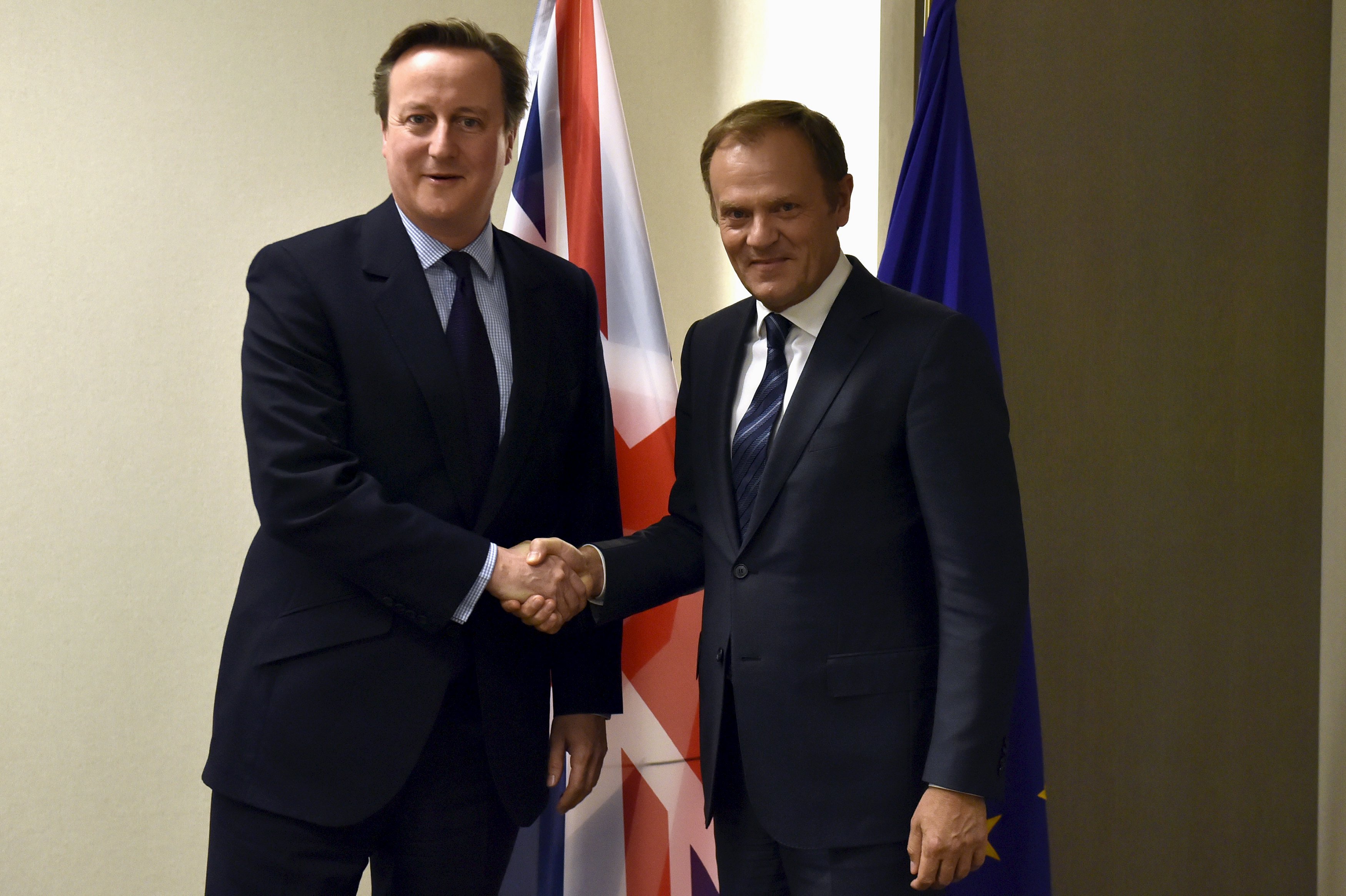 Discussion "délicate" avec Londres sur les migrants européens