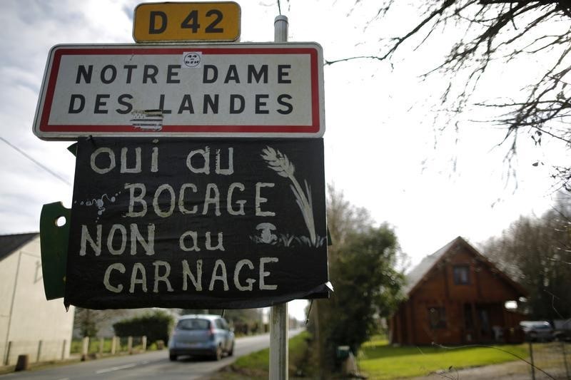 Expulsions ajournées pour les paysans de Notre-Dame-des-Landes