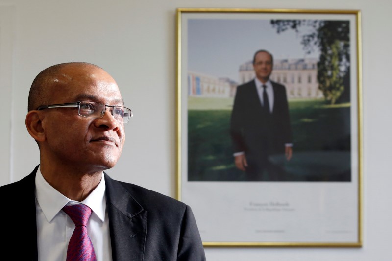 La France se prépare à ouvrir des centres de "déradicalisation"