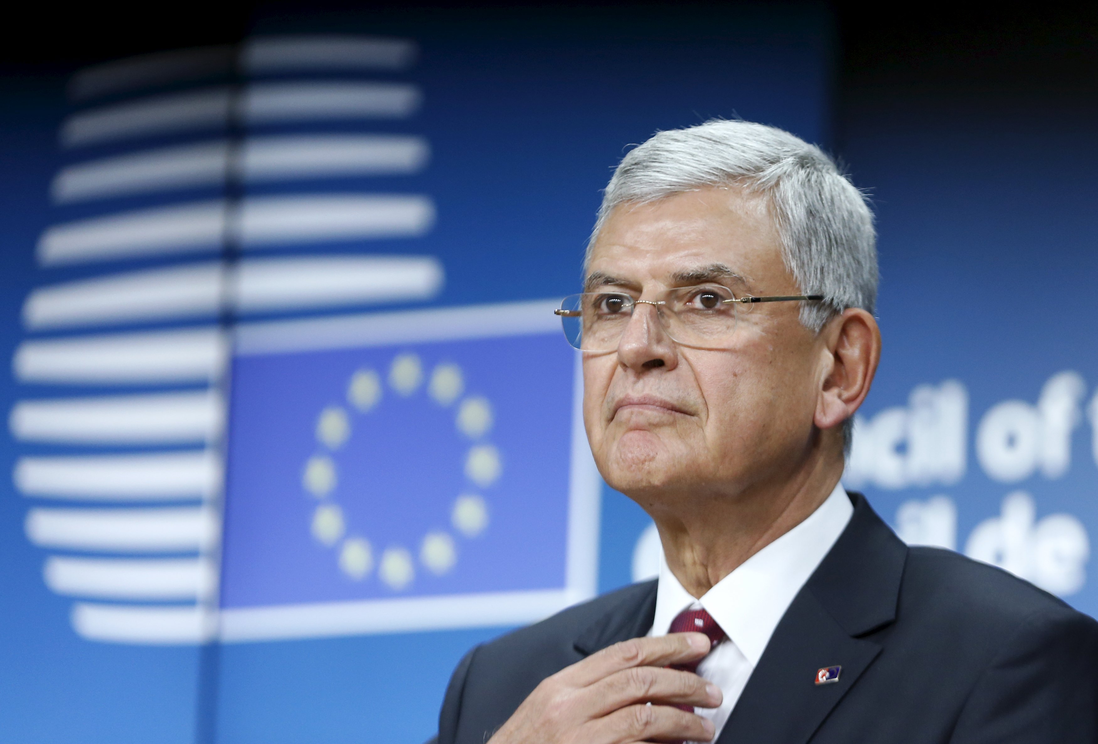 L'UE relance des pourparlers avec Ankara, négocie avec Belgrade