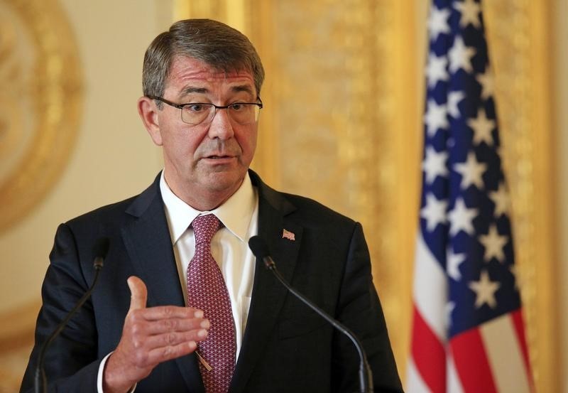 Ashton Carter a utilisé sa messagerie personnelle au Pentagone