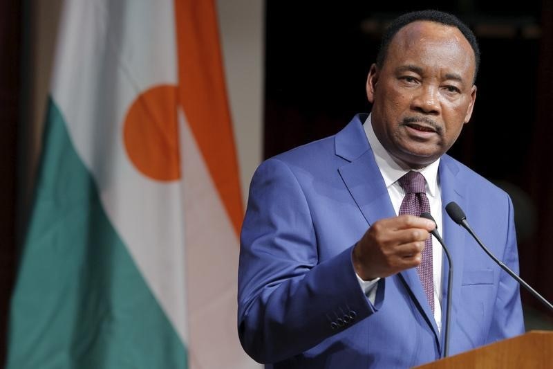 Le président du Niger annonce l'échec d'une tentative de putsch