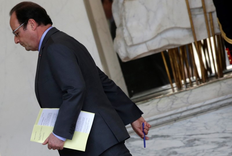 La cote de François Hollande repart à la baisse