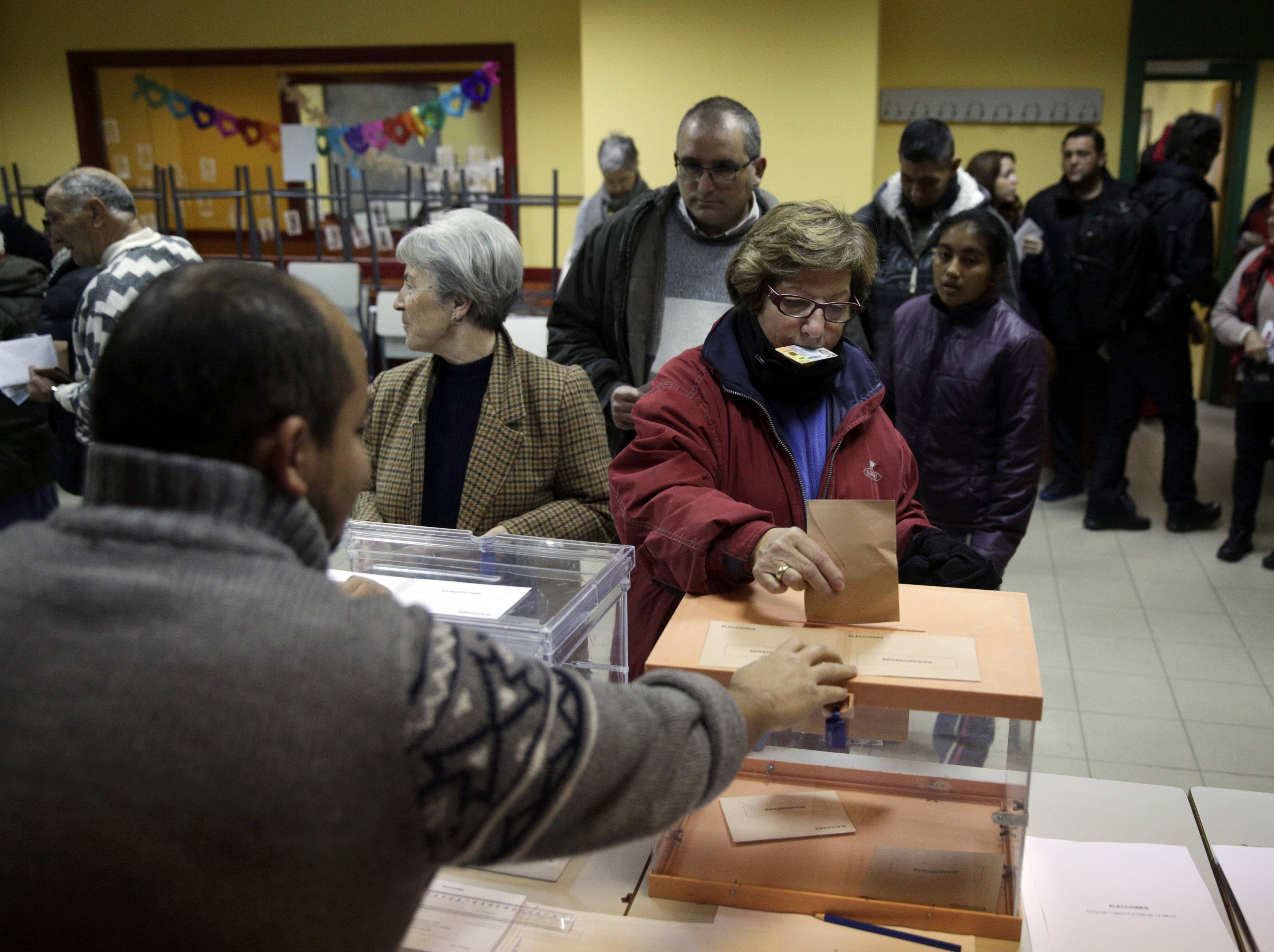 Législatives en Espagne sur fond d'émergence de nouveaux partis