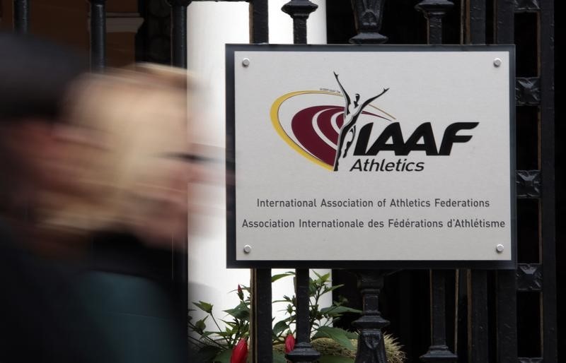 L'adjoint de Coe à l'IAAF se retire le temps d'une enquête