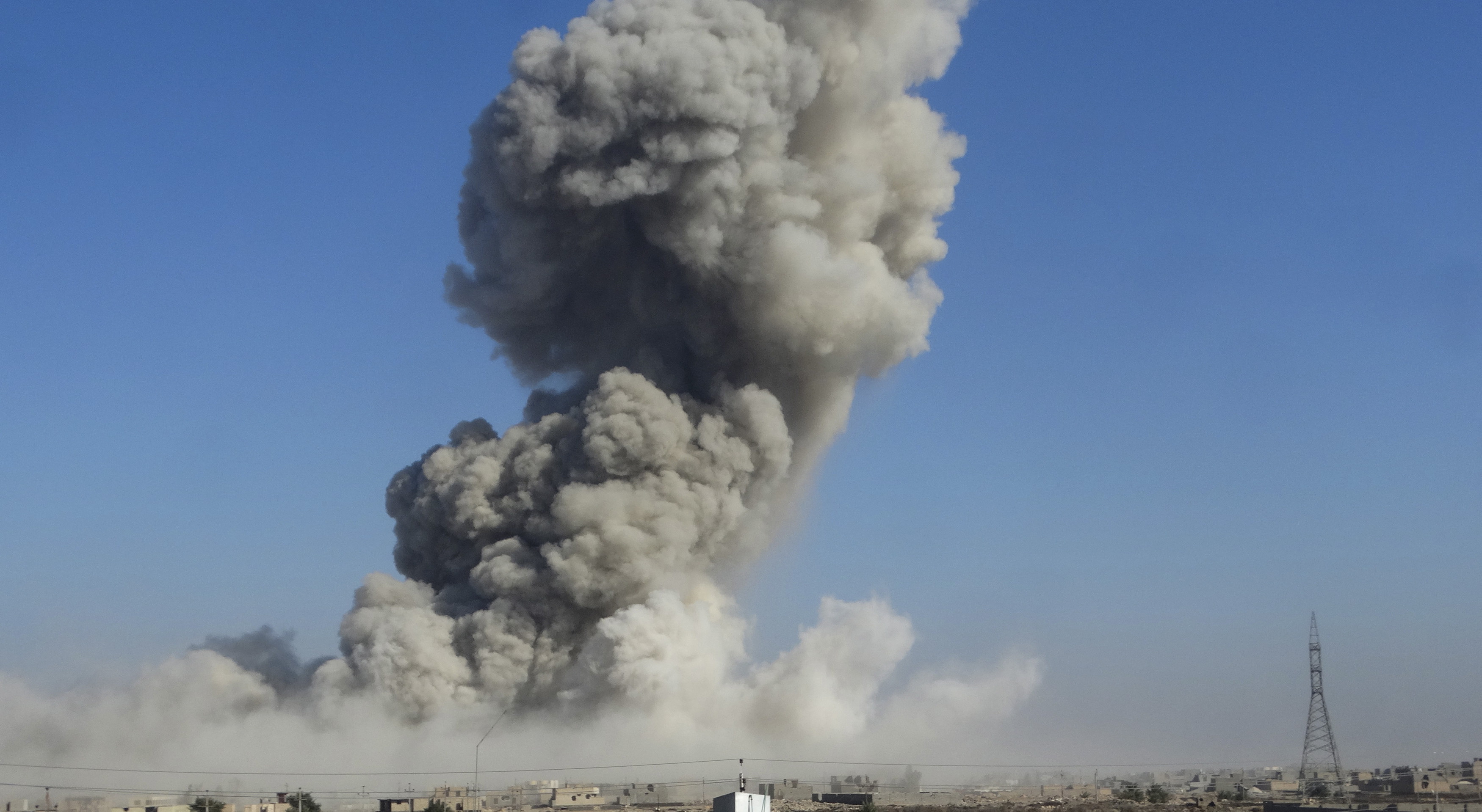 L'armée irakienne progresse au milieu des bombes dans Ramadi
