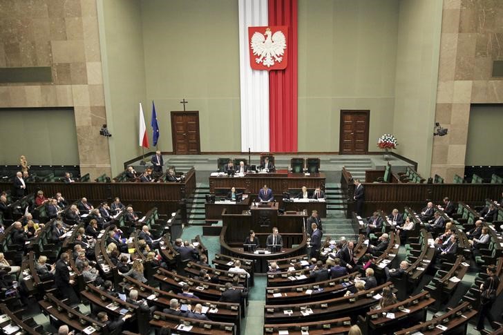 L'UE préoccupée par un projet de loi polonais sur les médias