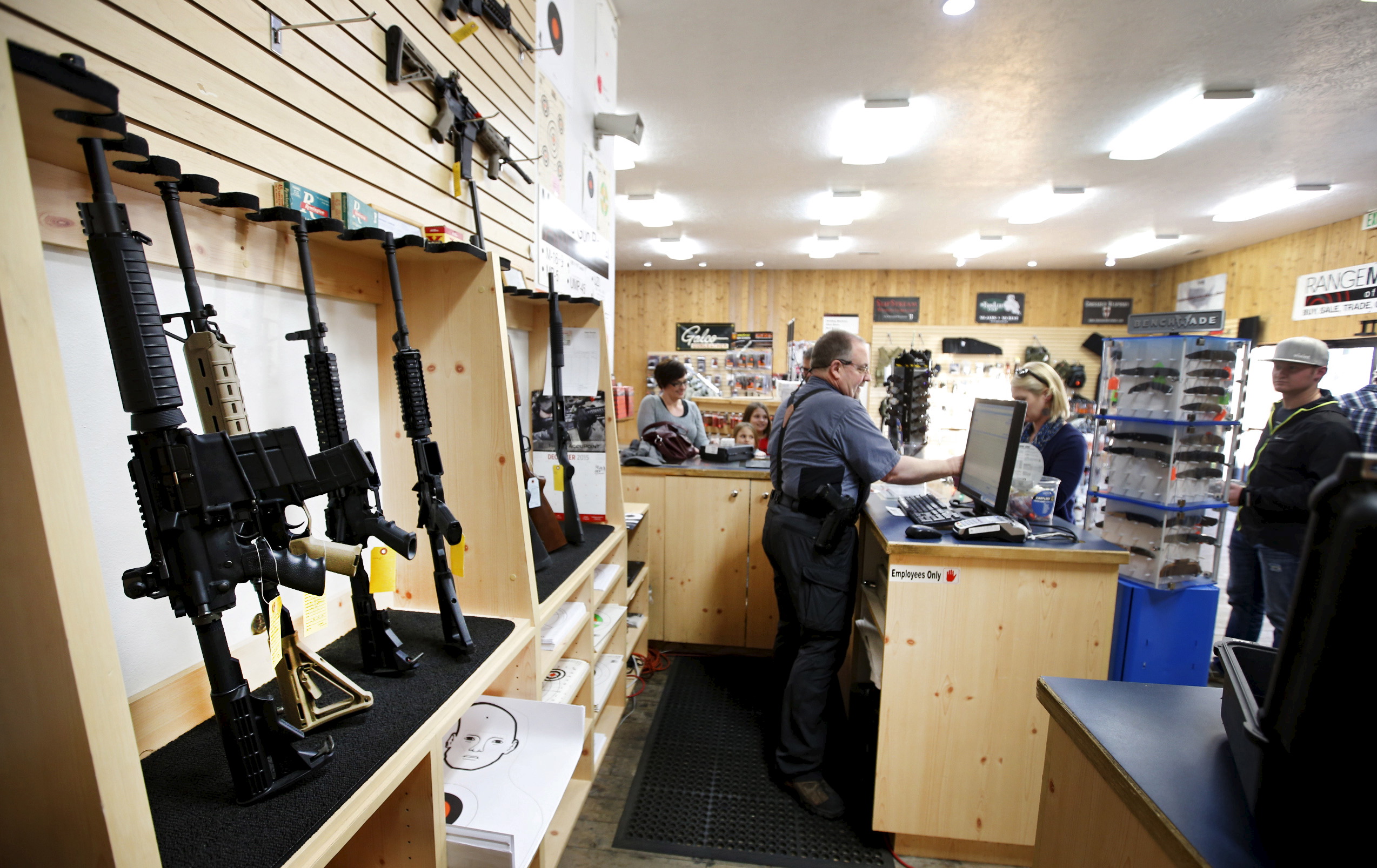 Obama annoncerait un renforcement du contrôle des ventes d'armes