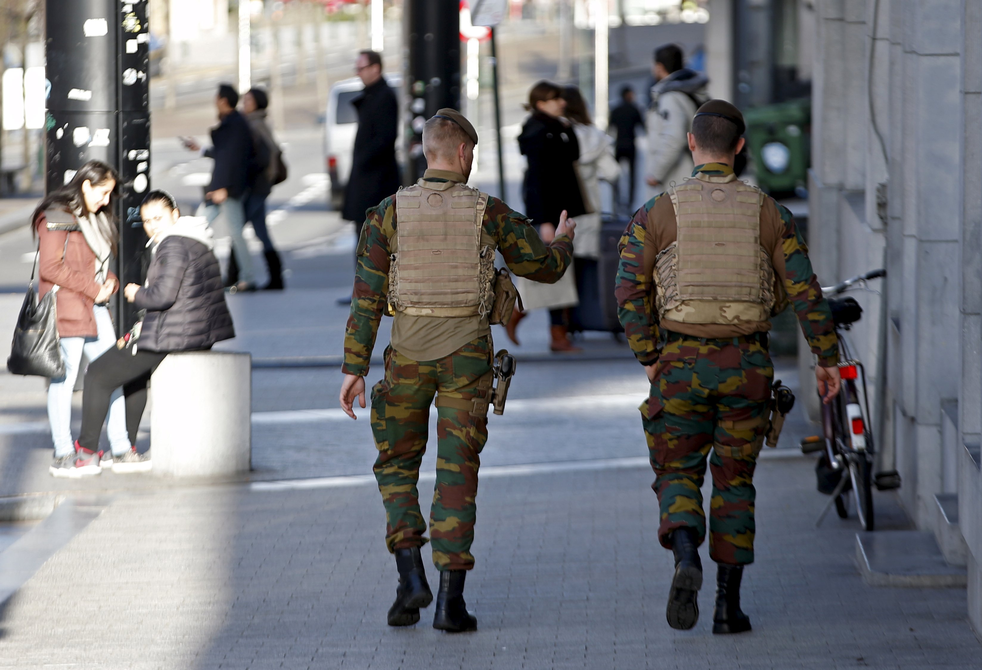 Complot du Nouvel An à Bruxelles: trois personnes relâchées
