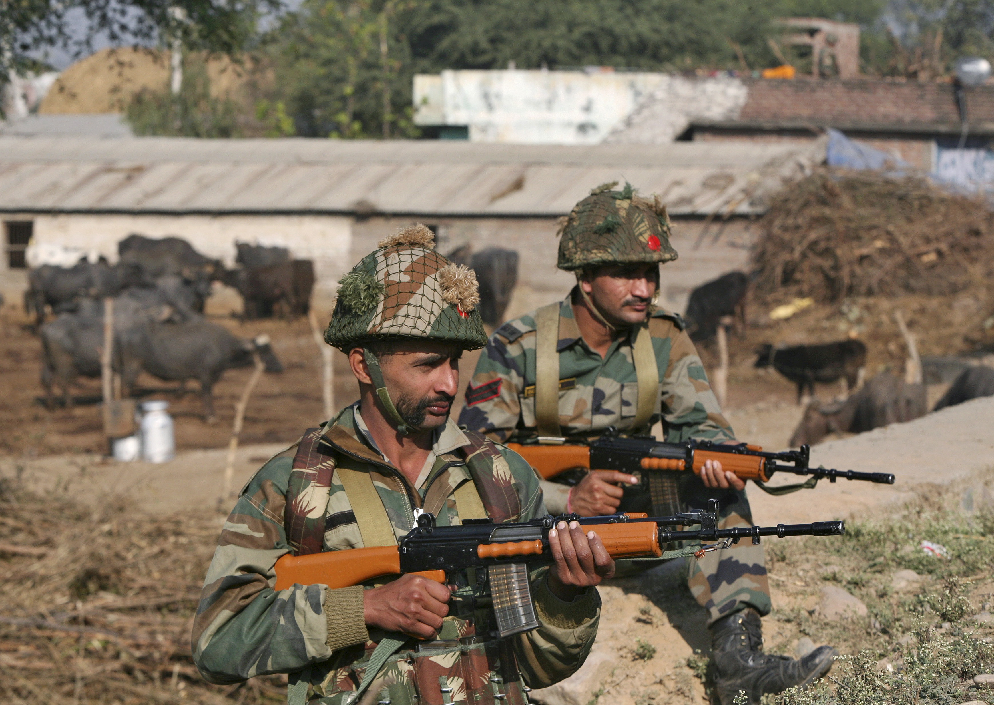 Le bilan de l'attaque d'une base indienne passe à dix morts