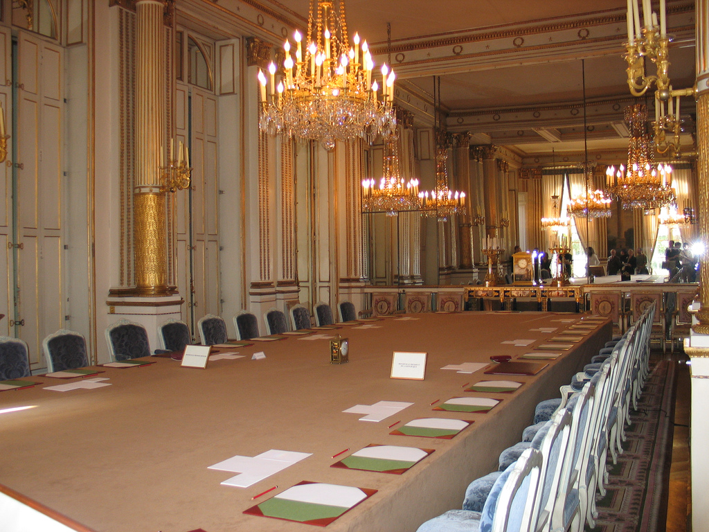 Je révise...l'opération transparence du gouvernement