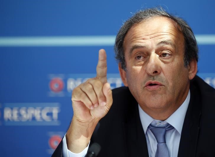 Michel Platini retire sa candidature à la présidence de la FIFA