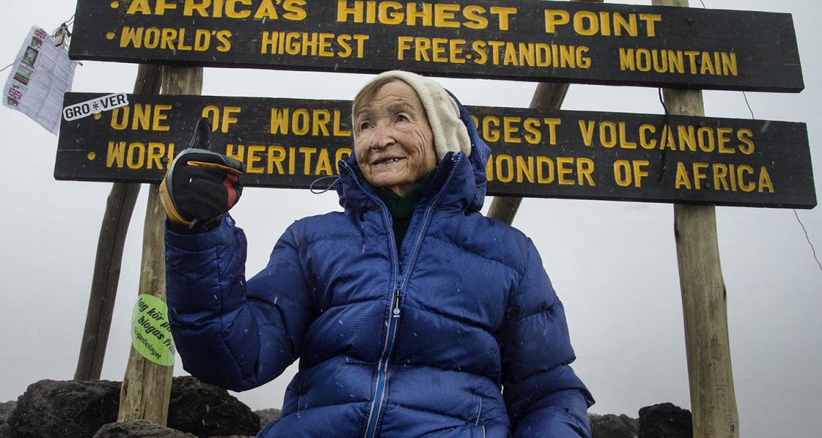 Le Kilimandjaro à 86 ans, un drone avec passager et un test de grossesse sur smartphone
