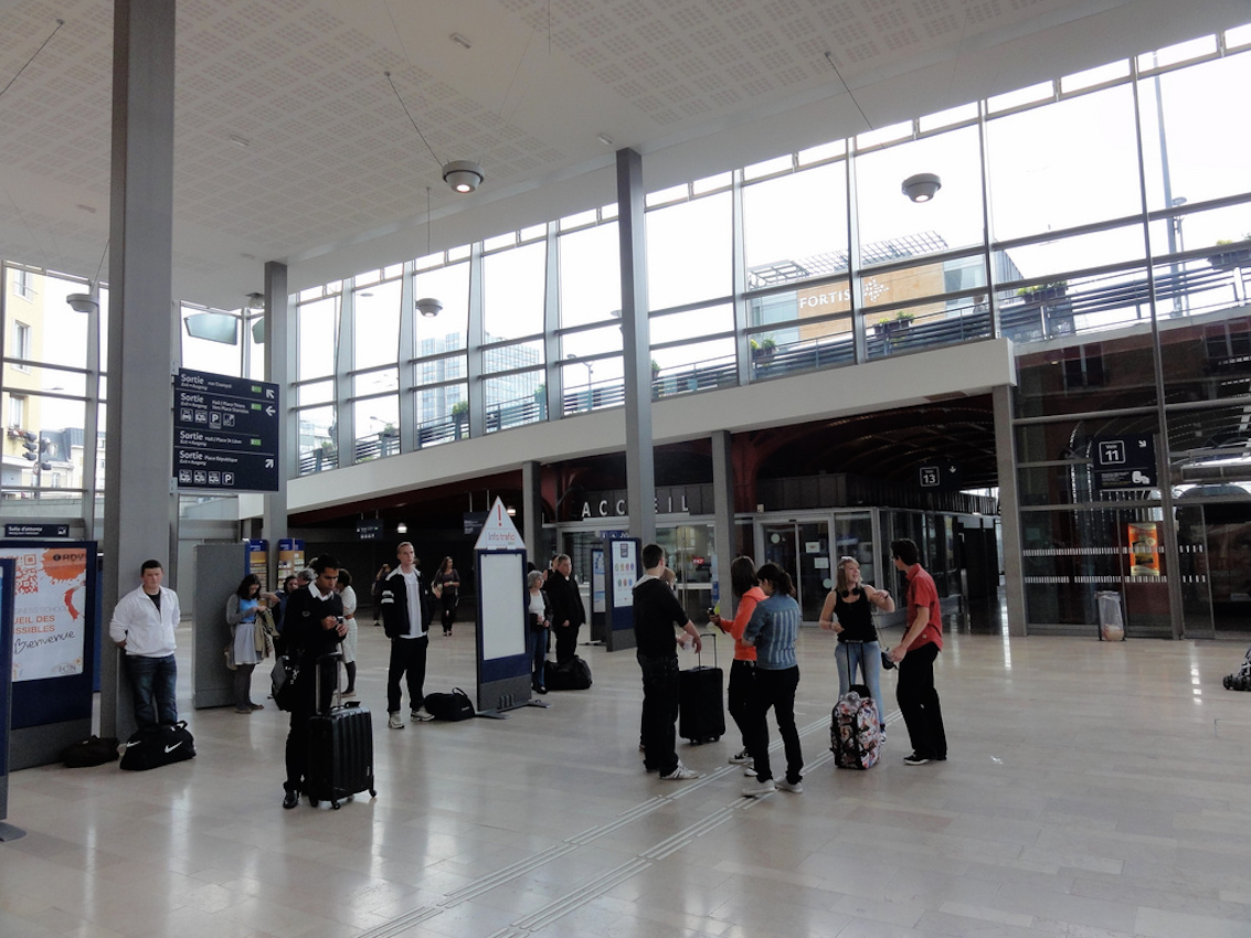 Échange et remboursement payants à la SNCF : à eux de nous faire préférer la voiture ou l'avion ?