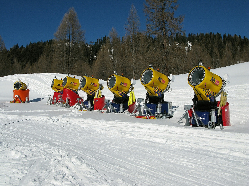 Ski : qui a inventé le canon à neige ?