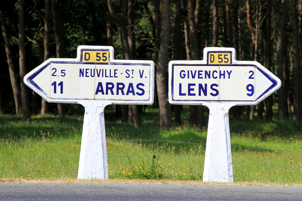 Hauts-de-France, Nouvelle Austrasie ou AURA : quels noms pour nos régions ?