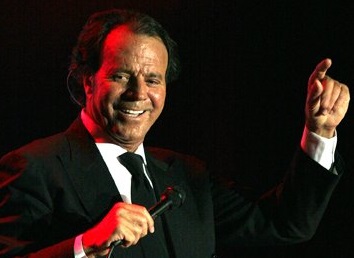 Dalida et Julio Iglesias : une torture pour les prisonniers