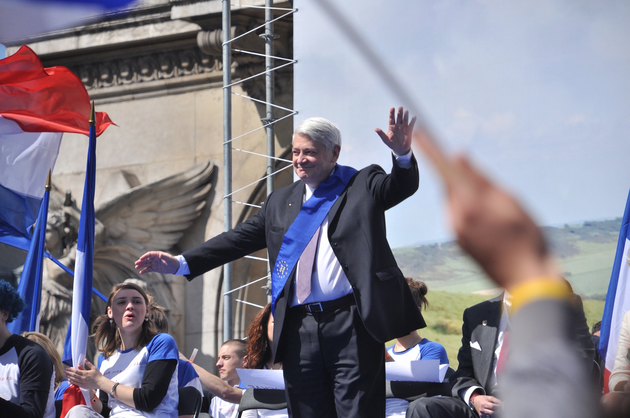 Gollnisch et Arnautu : grand nettoyage de printemps au FN