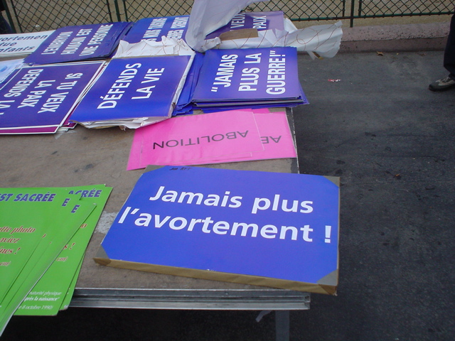 Avortement : restriction, interdiction et prison ?