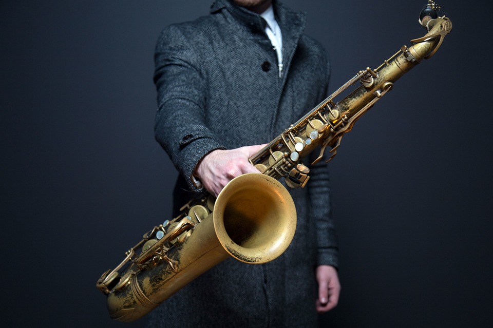 Un saxophone dans l'espace, une mission impossible ?