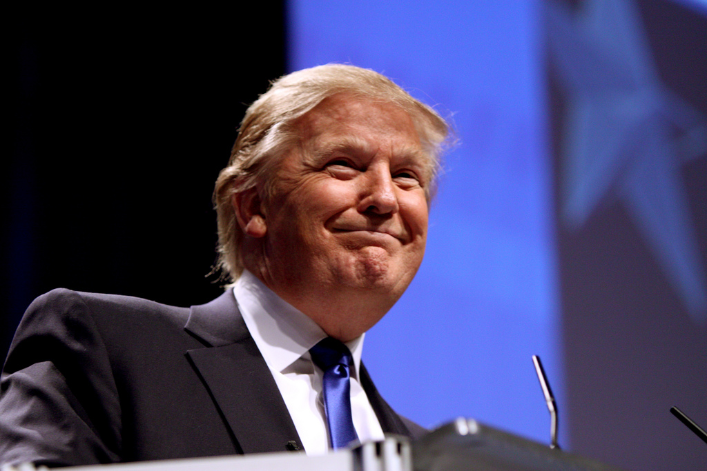 Donald Trump : ses premières mesures en 7 points clefs