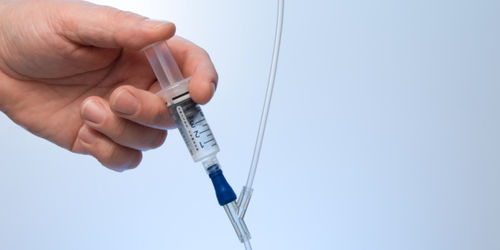 Double suicide de deux octogénaires : le débat sur la fin de vie relancé