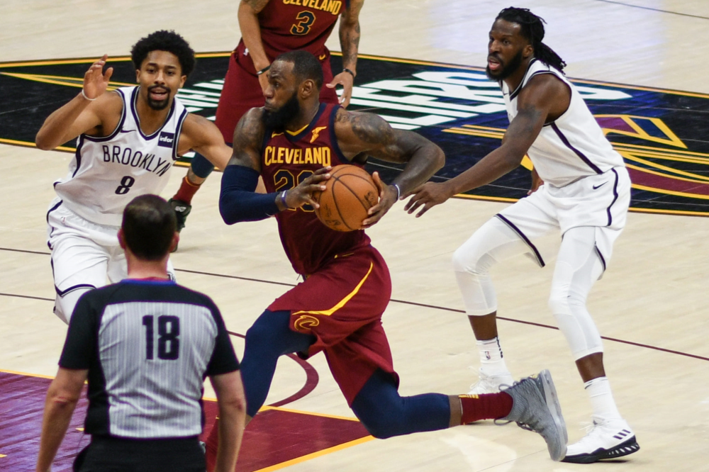 NBA : LeBron James offre la finale à Cleveland