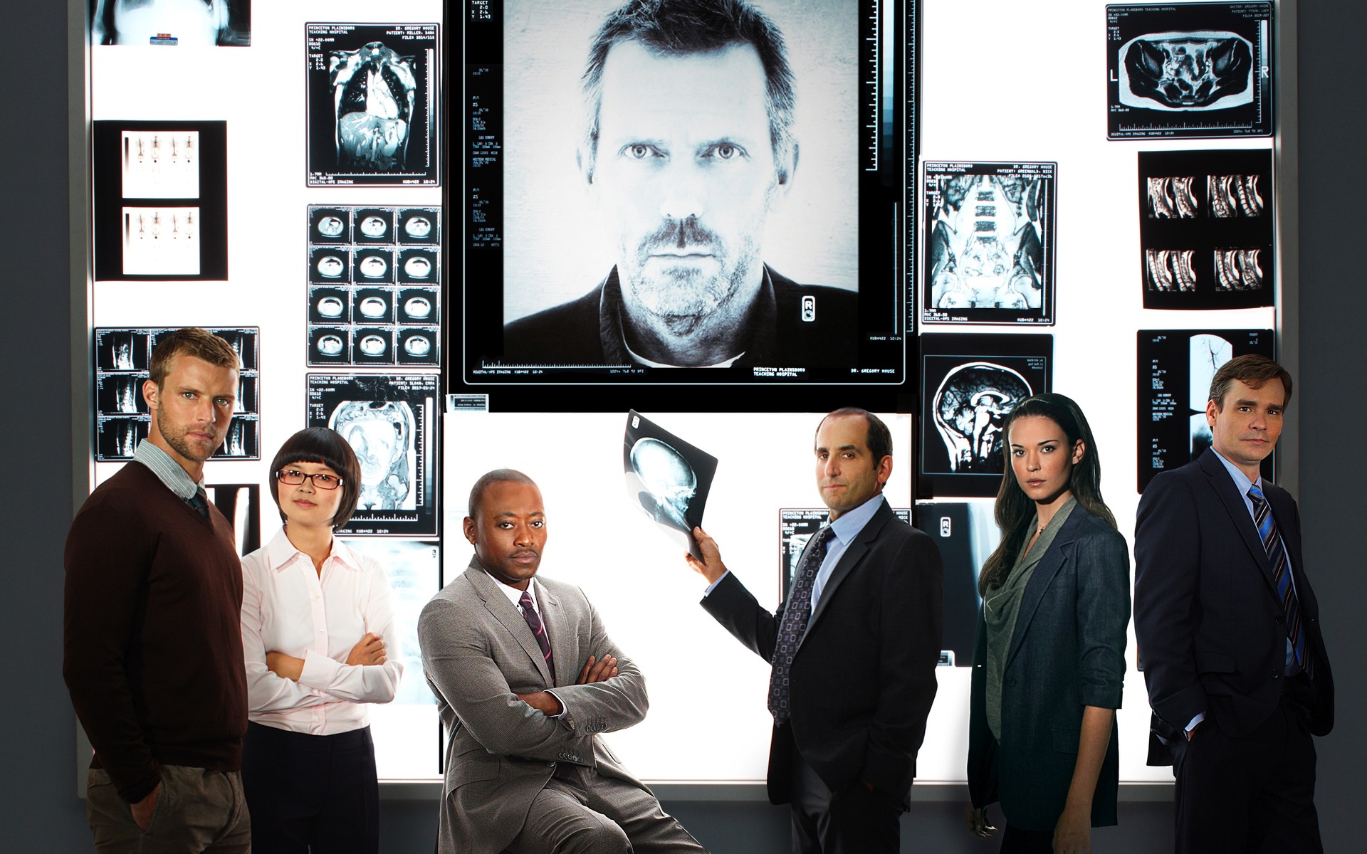 Dr House et la Royal Navy au secours du monde et un record improbable
