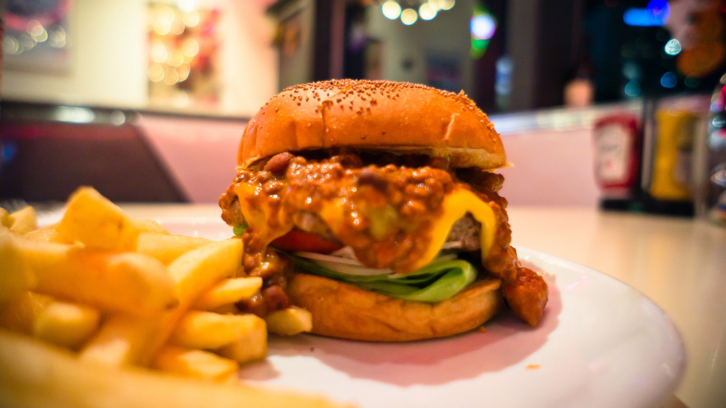 Pour le burger le plus épicé du monde, pas besoin d'un Bescherelle !