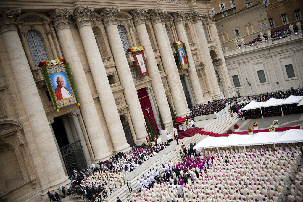 Canonisation : l’Eglise catholique a deux nouveaux saints 