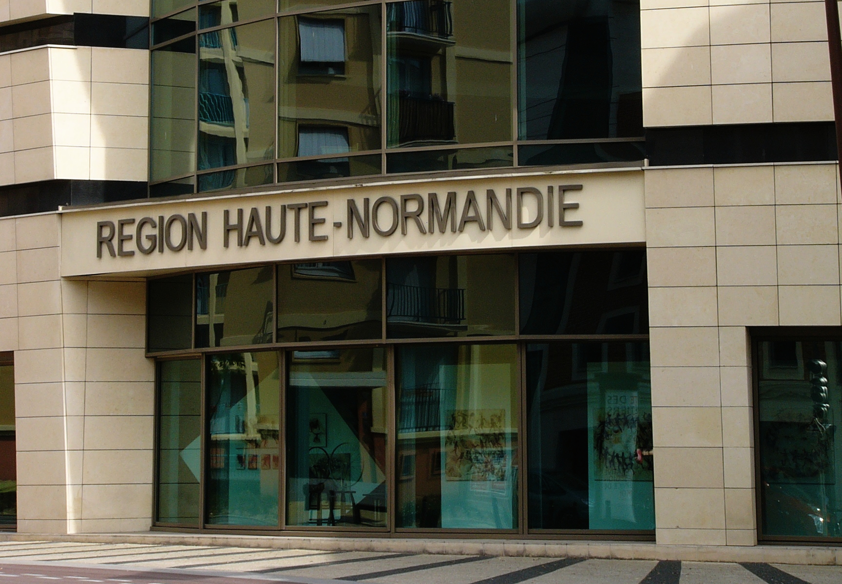 Réforme territoriale : pas d'économie et des postes supprimés ?