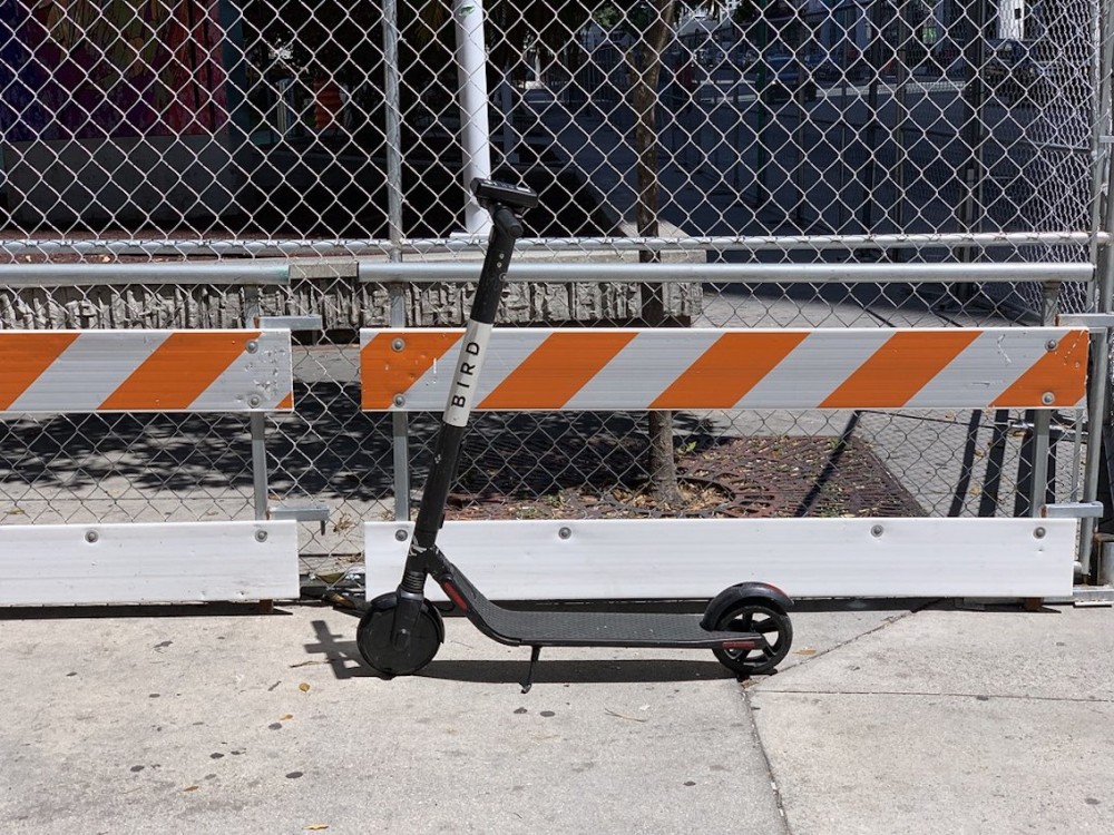 Trottinettes électriques : danger et sanctions dans les roues