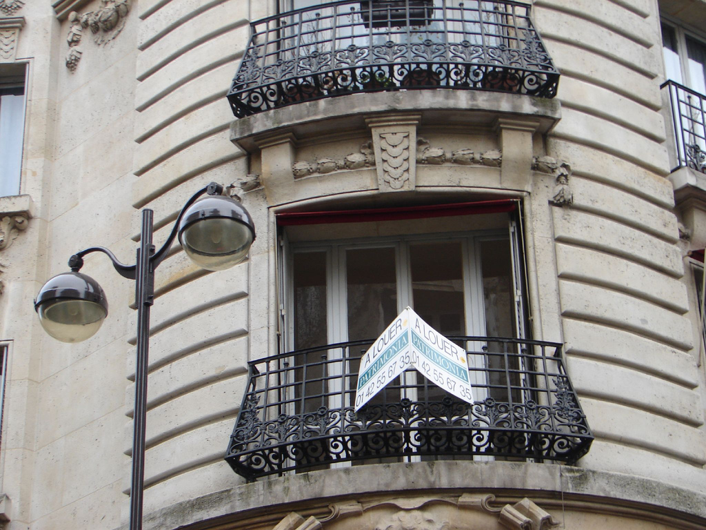 Frais d'agence encadrés : une fausse bonne nouvelle ?